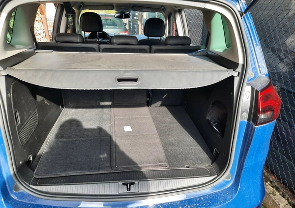 Opel Zafira cena 54900 przebieg: 199000, rok produkcji 2019 z Dębno małe 191